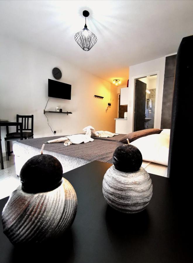 أيا نابا Eleana Apartments المظهر الخارجي الصورة