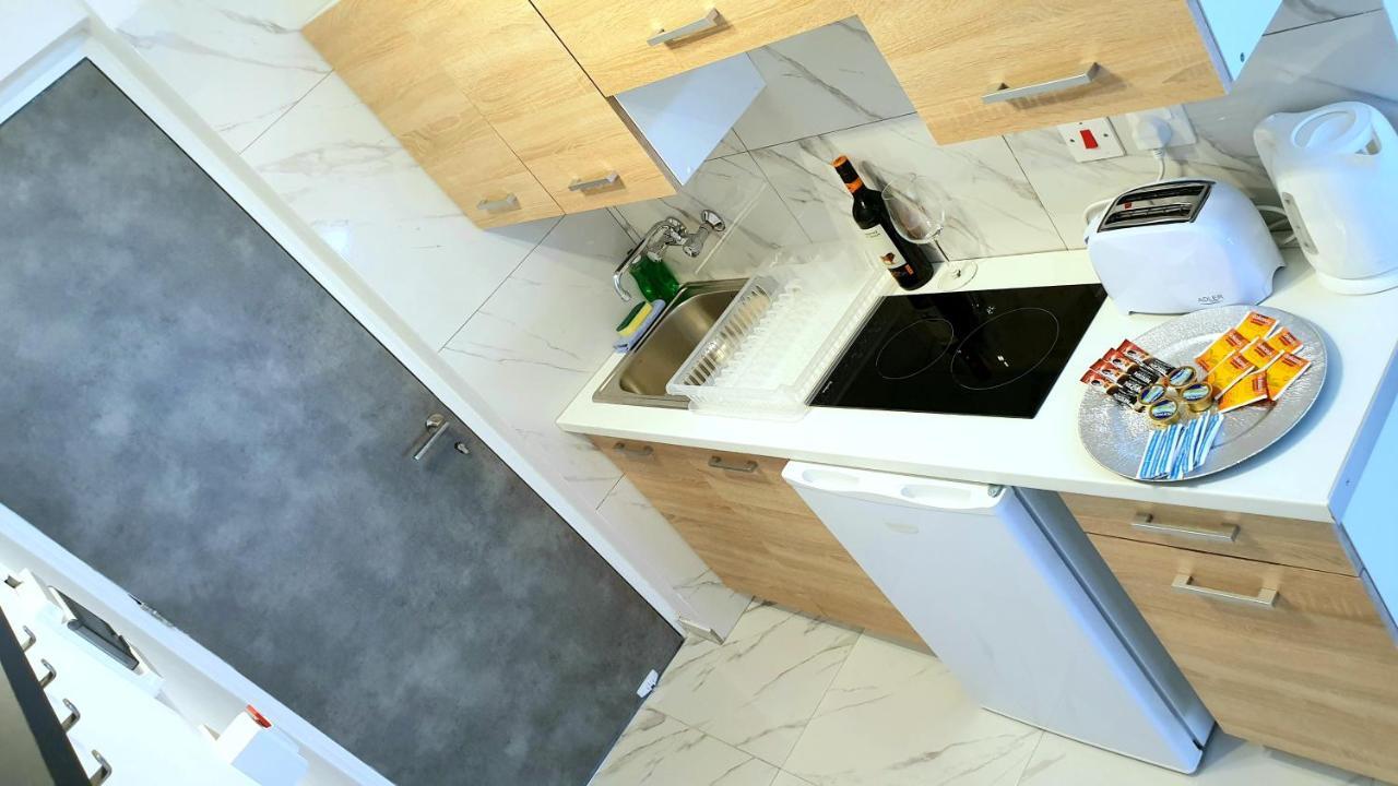 أيا نابا Eleana Apartments المظهر الخارجي الصورة