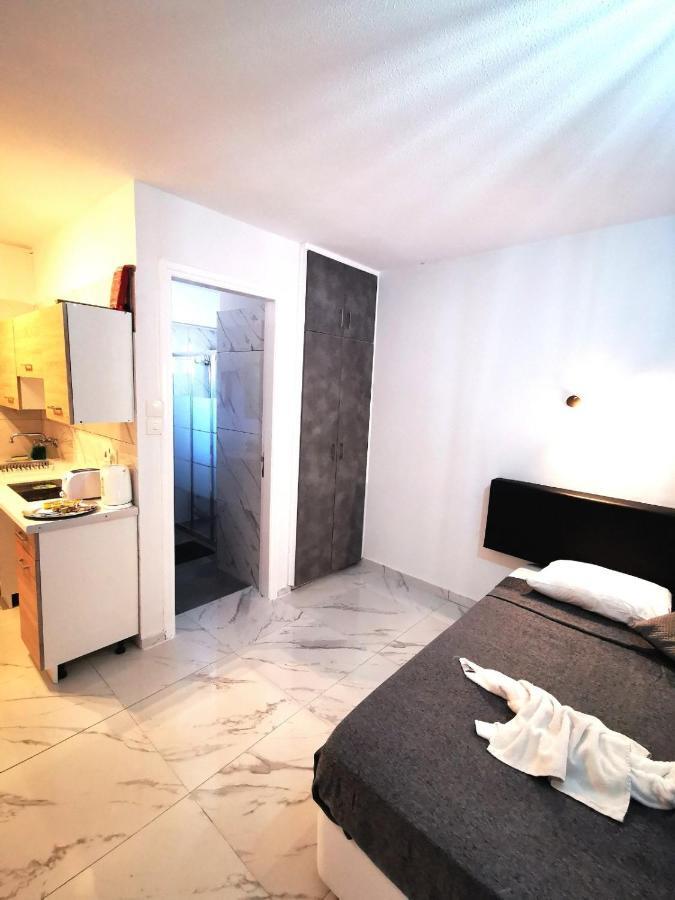أيا نابا Eleana Apartments المظهر الخارجي الصورة