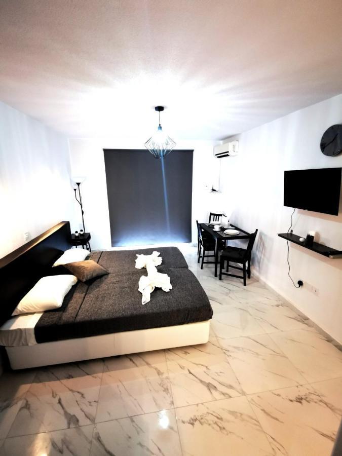 أيا نابا Eleana Apartments المظهر الخارجي الصورة